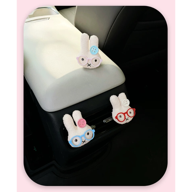 Cute Rabbit with Glasses Car A - Car Vent Diffuser ulasan dan harga